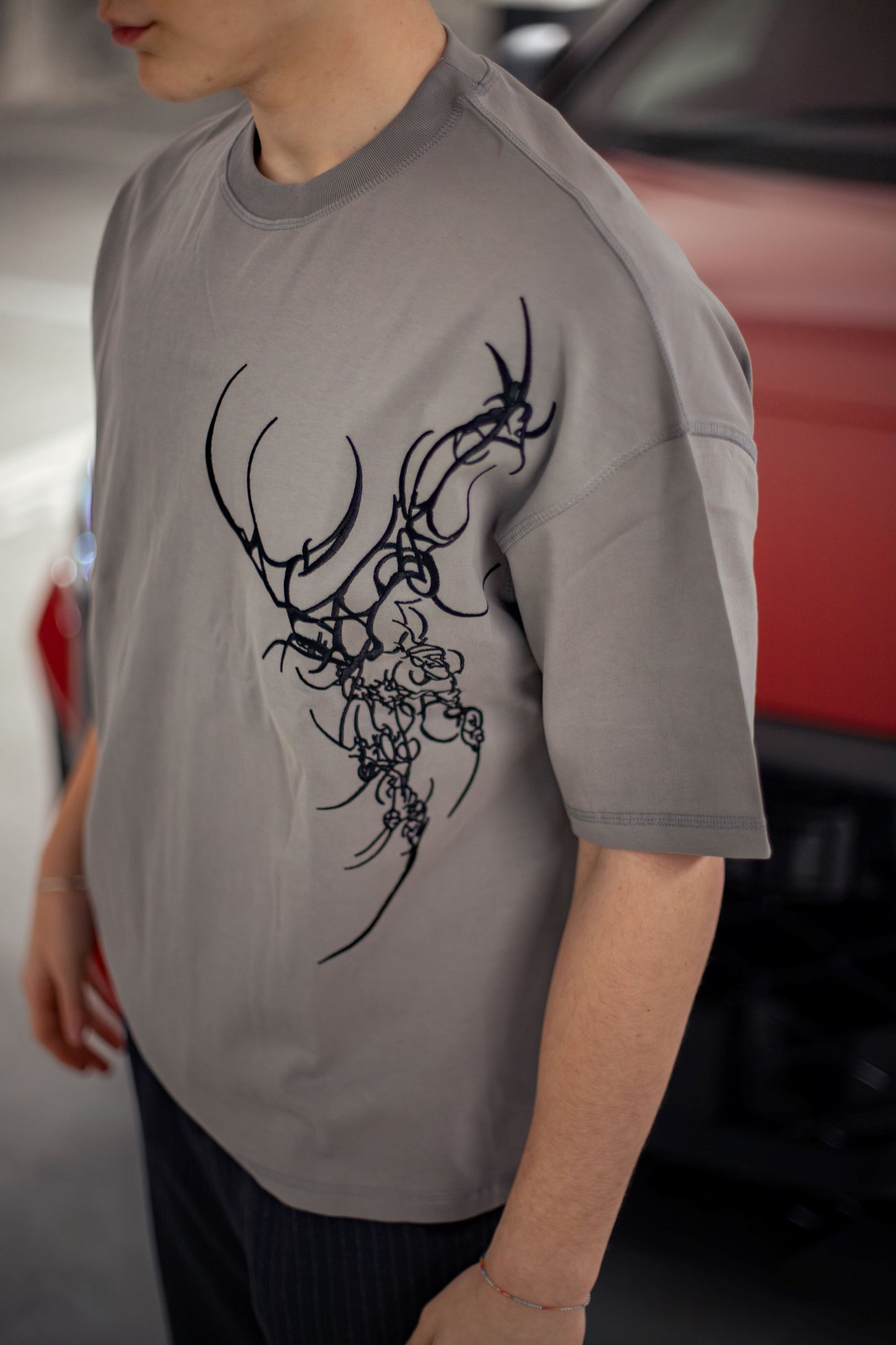 Overstitched tee black